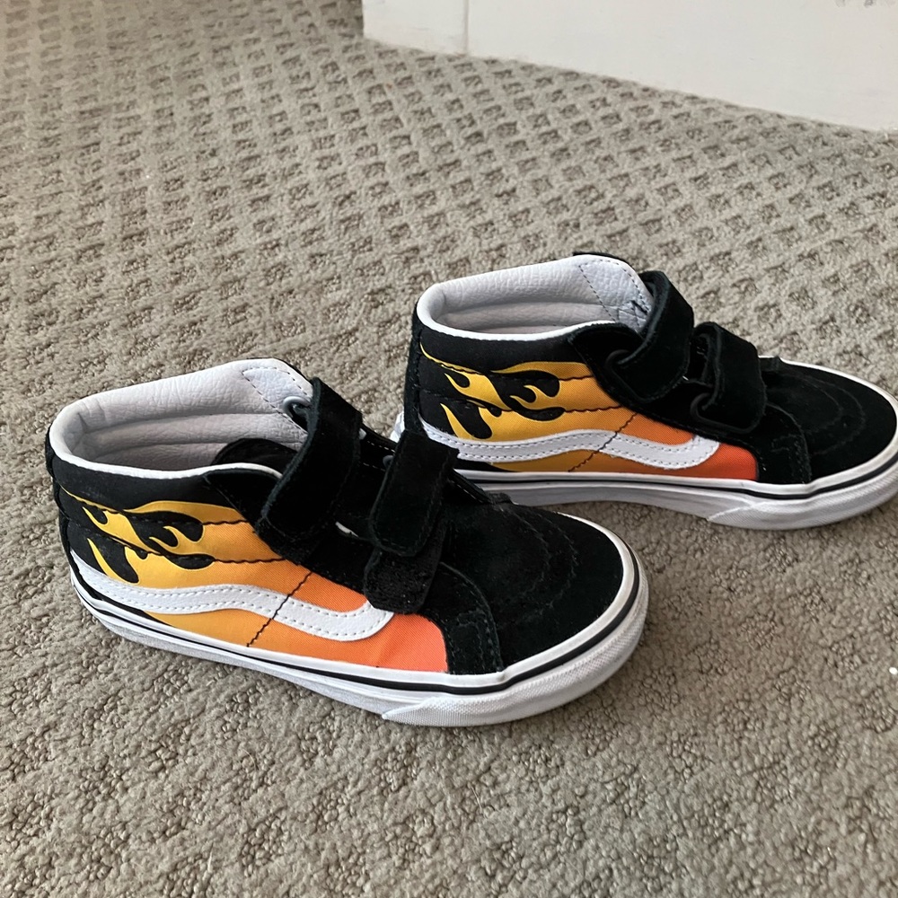 LIKE NEW Vans Kids Velcro flame shoes LITTLE KID size 13 DISCOUNT SHIP